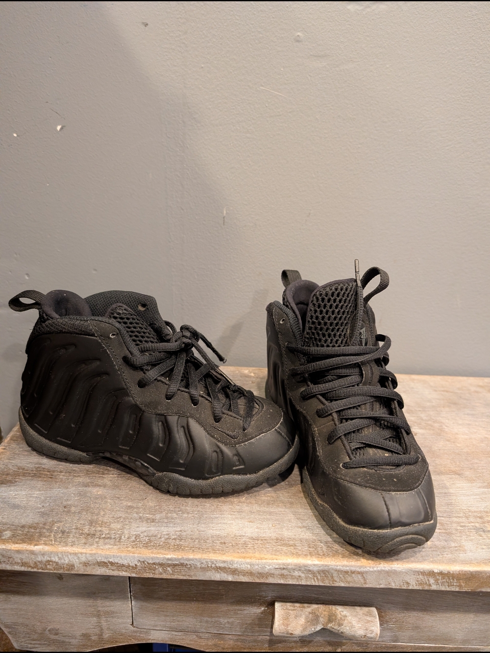 Kids Nike Foamposite “Triple Black” Sneakers | Size 12C | Clean & Stylish 🔥
